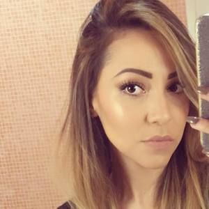 Meet your Posher, Daniela